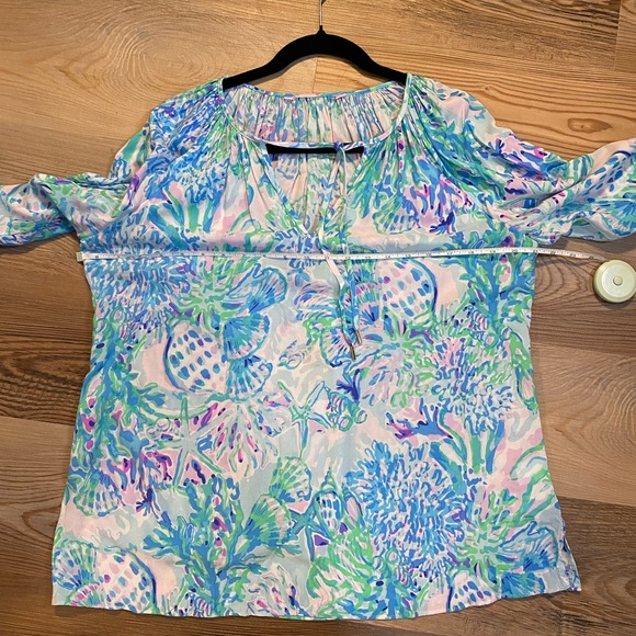 Lilly Pulitzer Willa Flounce Sleeve Blouse Amethyst Tint Craysea Print Size S - Picture 8 of 9
